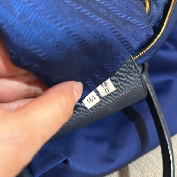 PRADA BAG - Picture 10 of 14